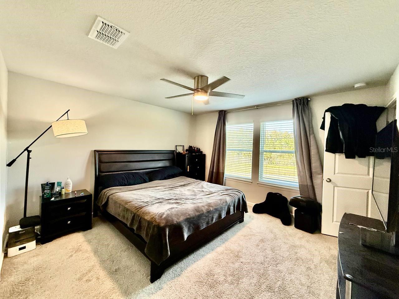 Listing photo id 20 for 8319 Wildflower Glen Avenue