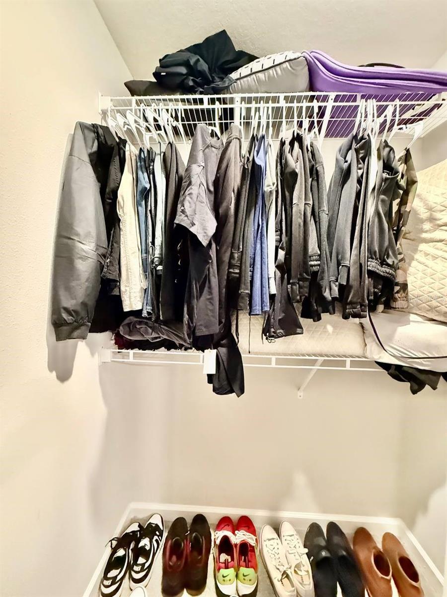 Listing photo id 27 for 8319 Wildflower Glen Avenue