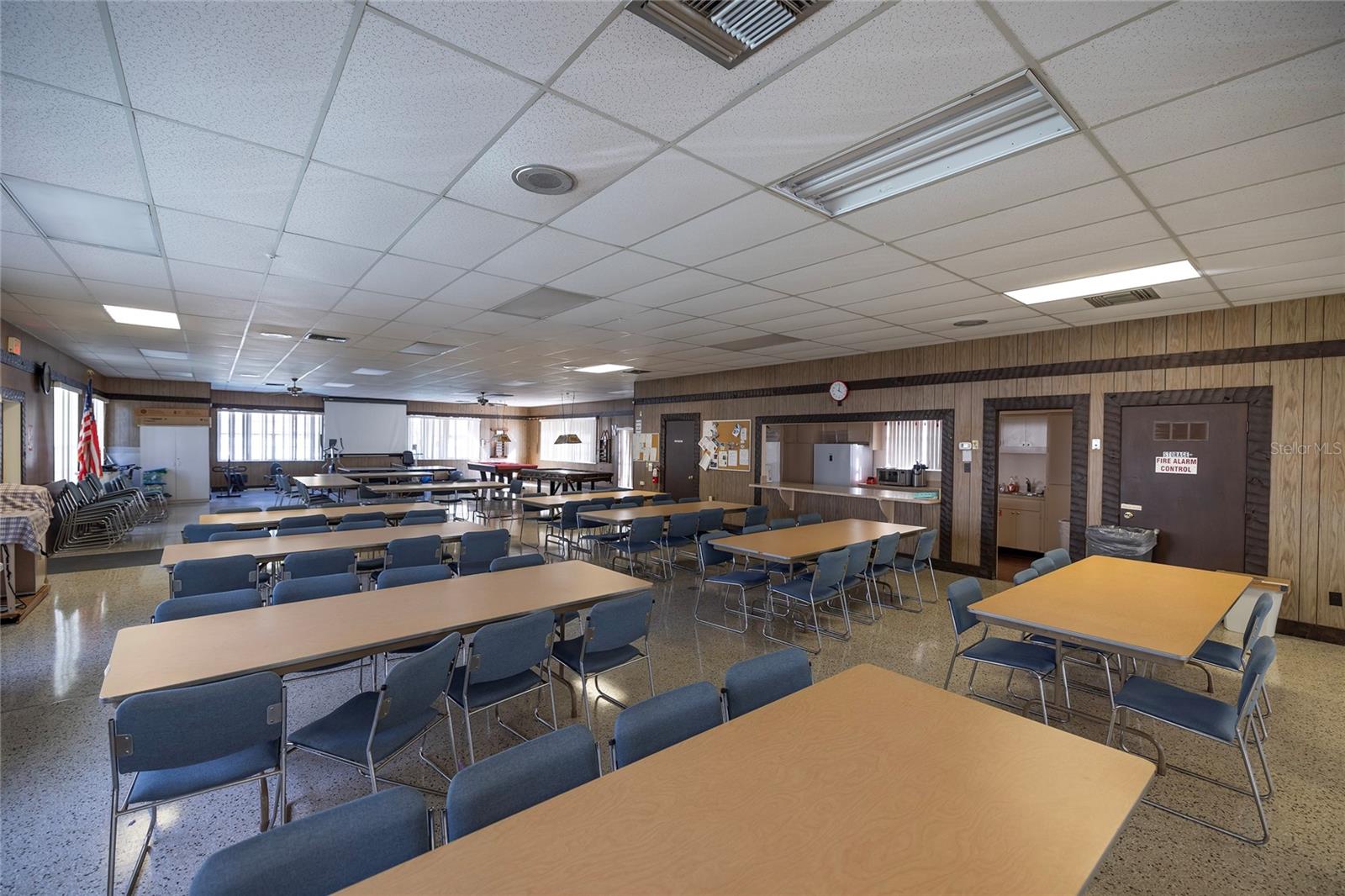 Image 32 of 34 For 500 Glennes Lane 202