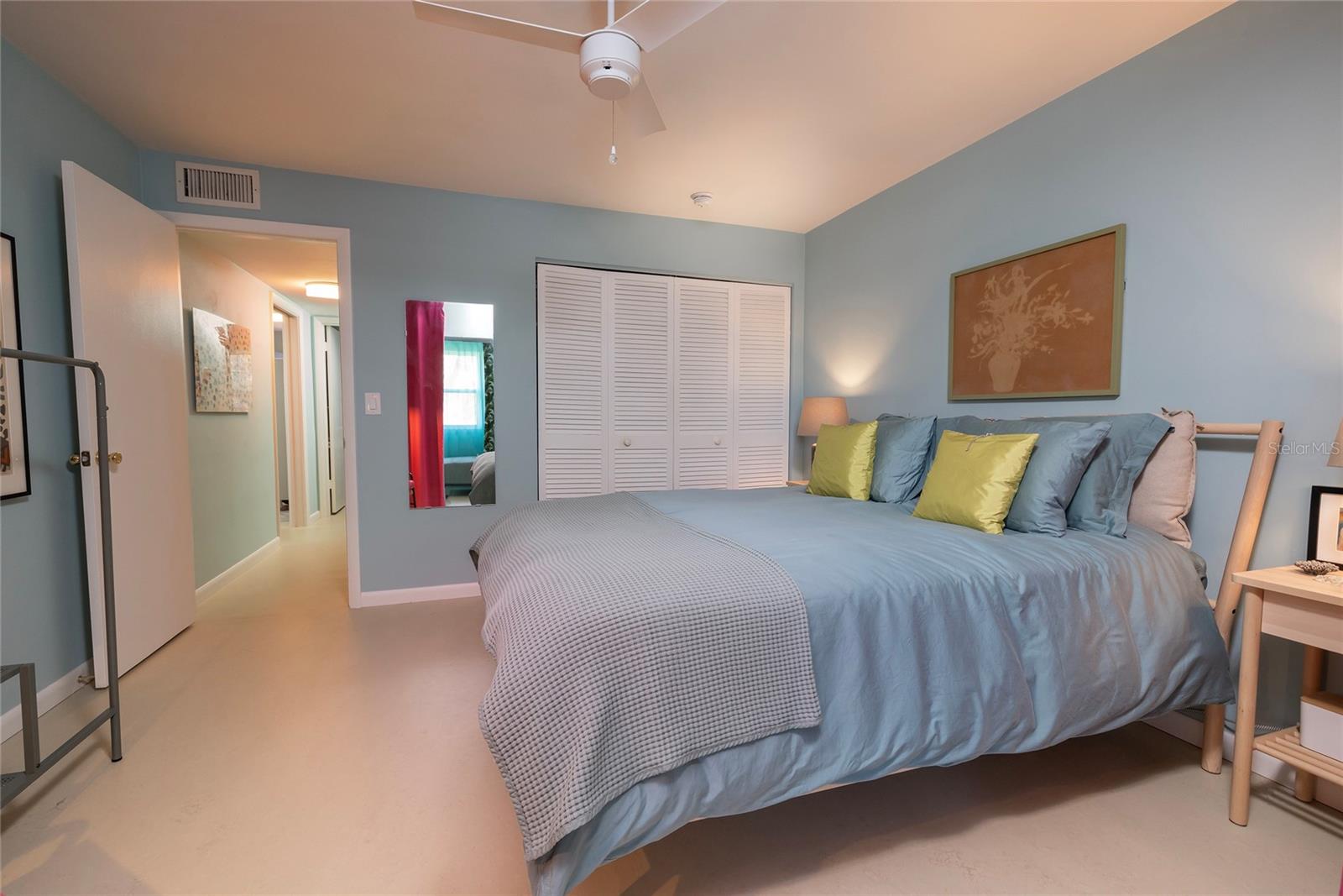 Image 8 of 34 For 500 Glennes Lane 202