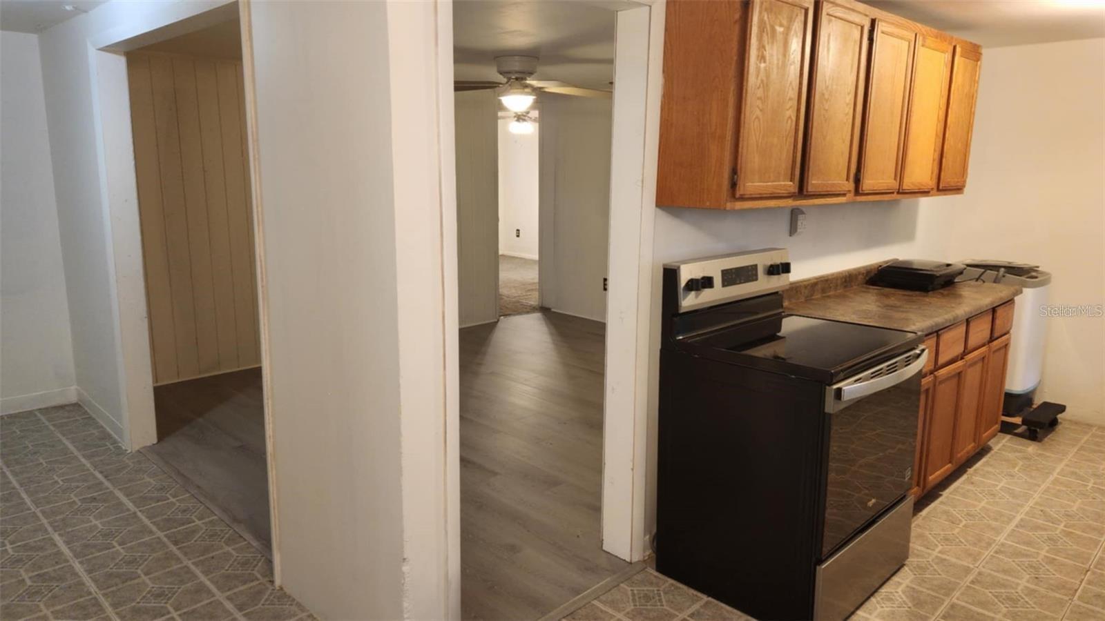 Image 5 of 7 For 232 Zoller Street