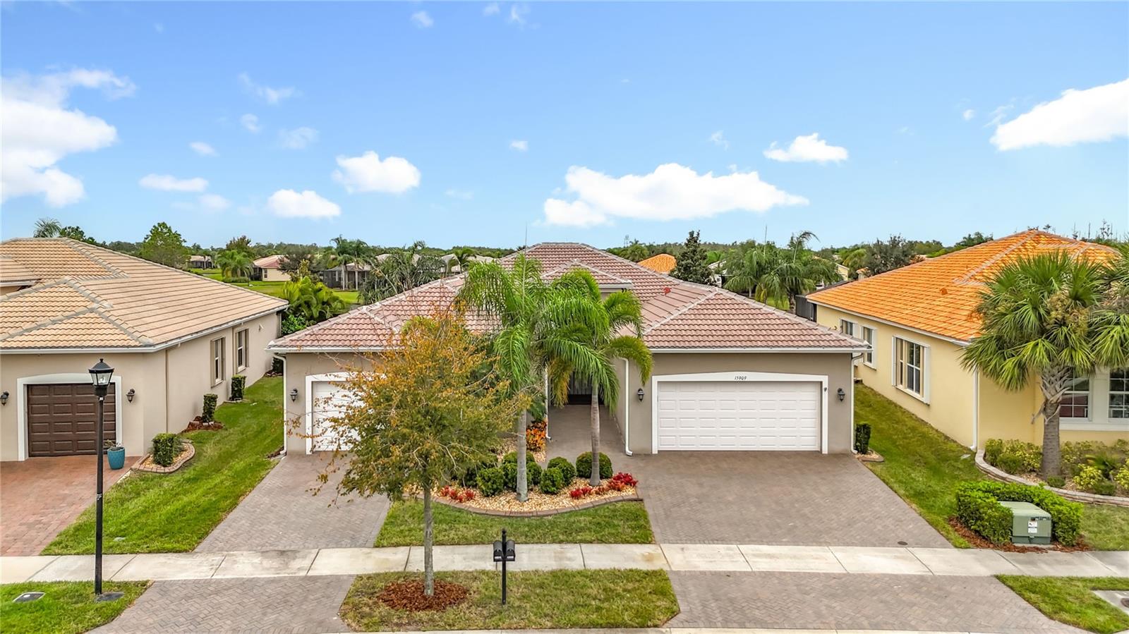 Image 51 of 75 For 15909 Cape Coral Drive