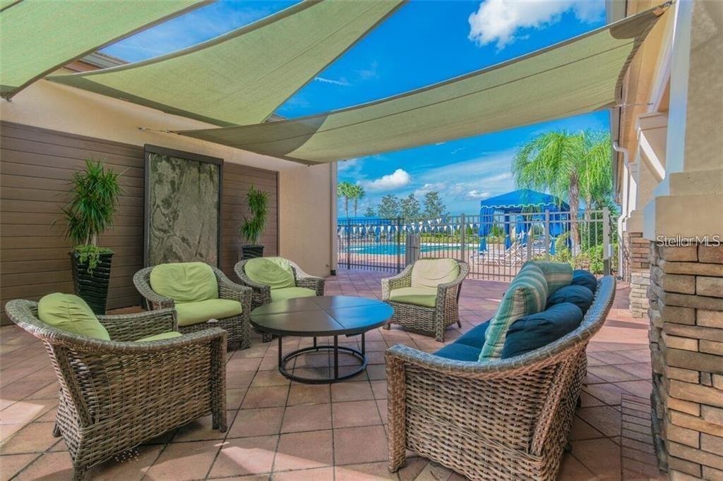 Image 63 of 75 For 15909 Cape Coral Drive