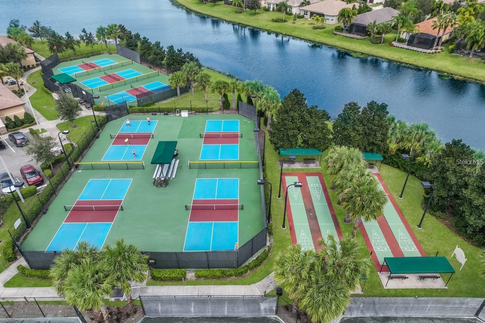 Image 70 of 75 For 15909 Cape Coral Drive