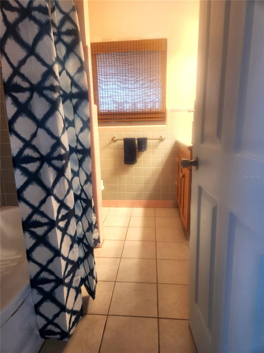 Image 15 of 81 For 2476 Coronado Way