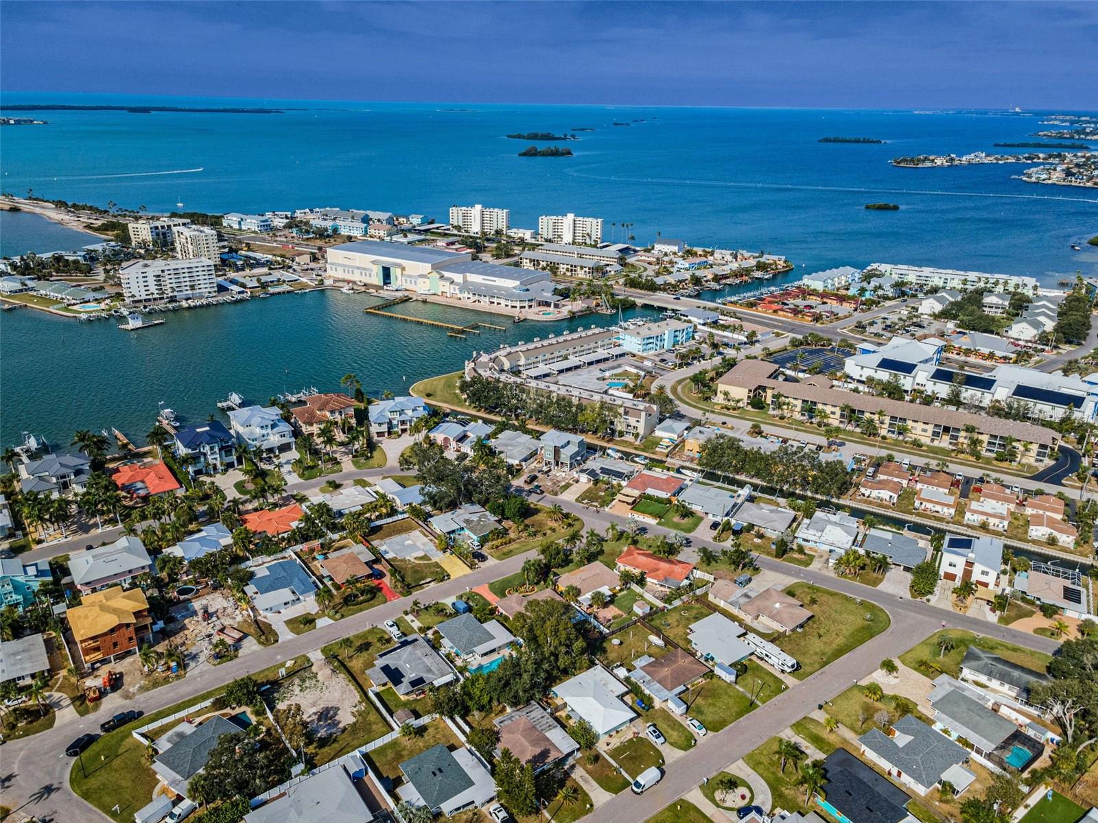 Image 28 of 81 For 2476 Coronado Way