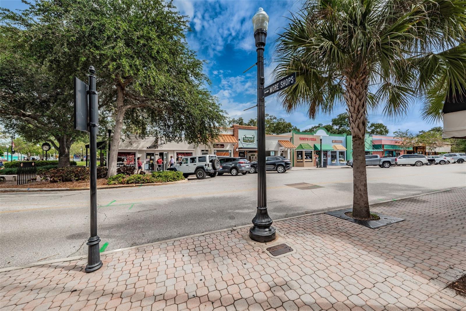 Image 70 of 81 For 2476 Coronado Way