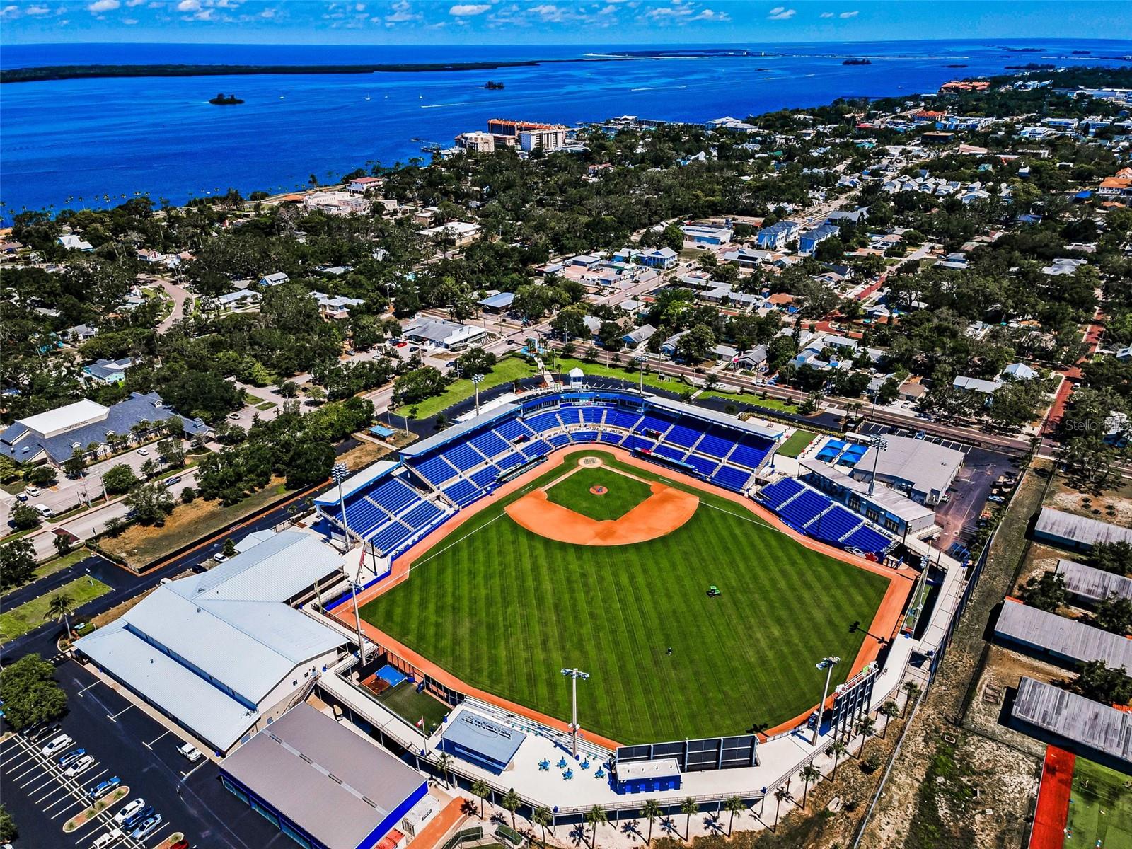 Image 78 of 81 For 2476 Coronado Way