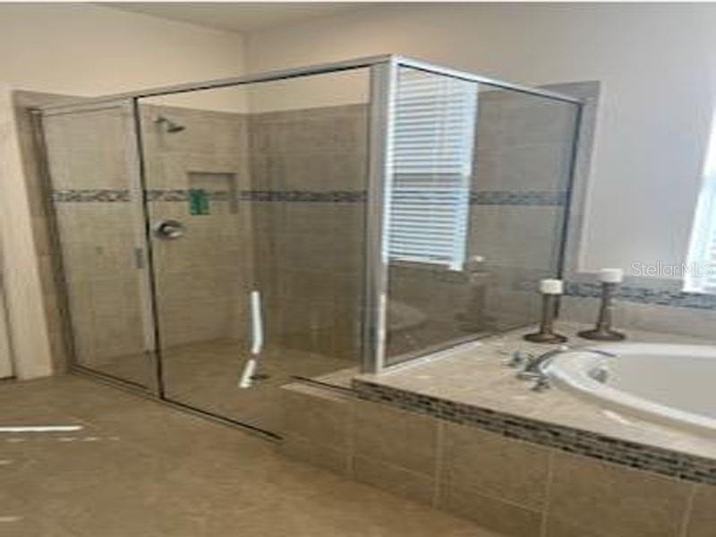 Image 13 of 21 For 10429 Macfarlane Place