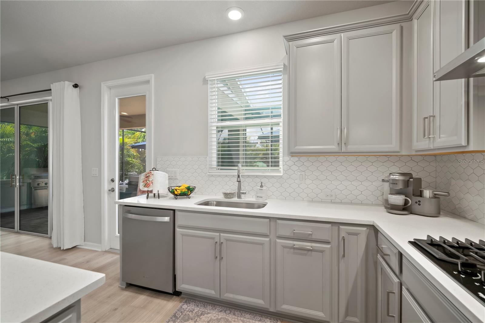 Image 27 of 61 For 5636 Silver Sun Drive