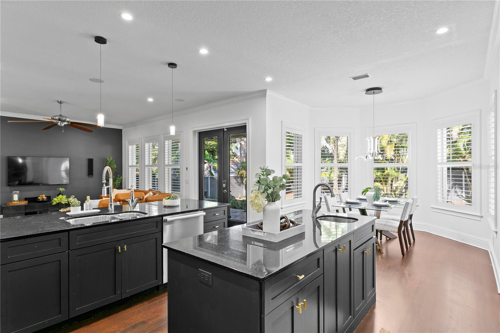 Image 24 of 57 For 4313 Vasconia Street