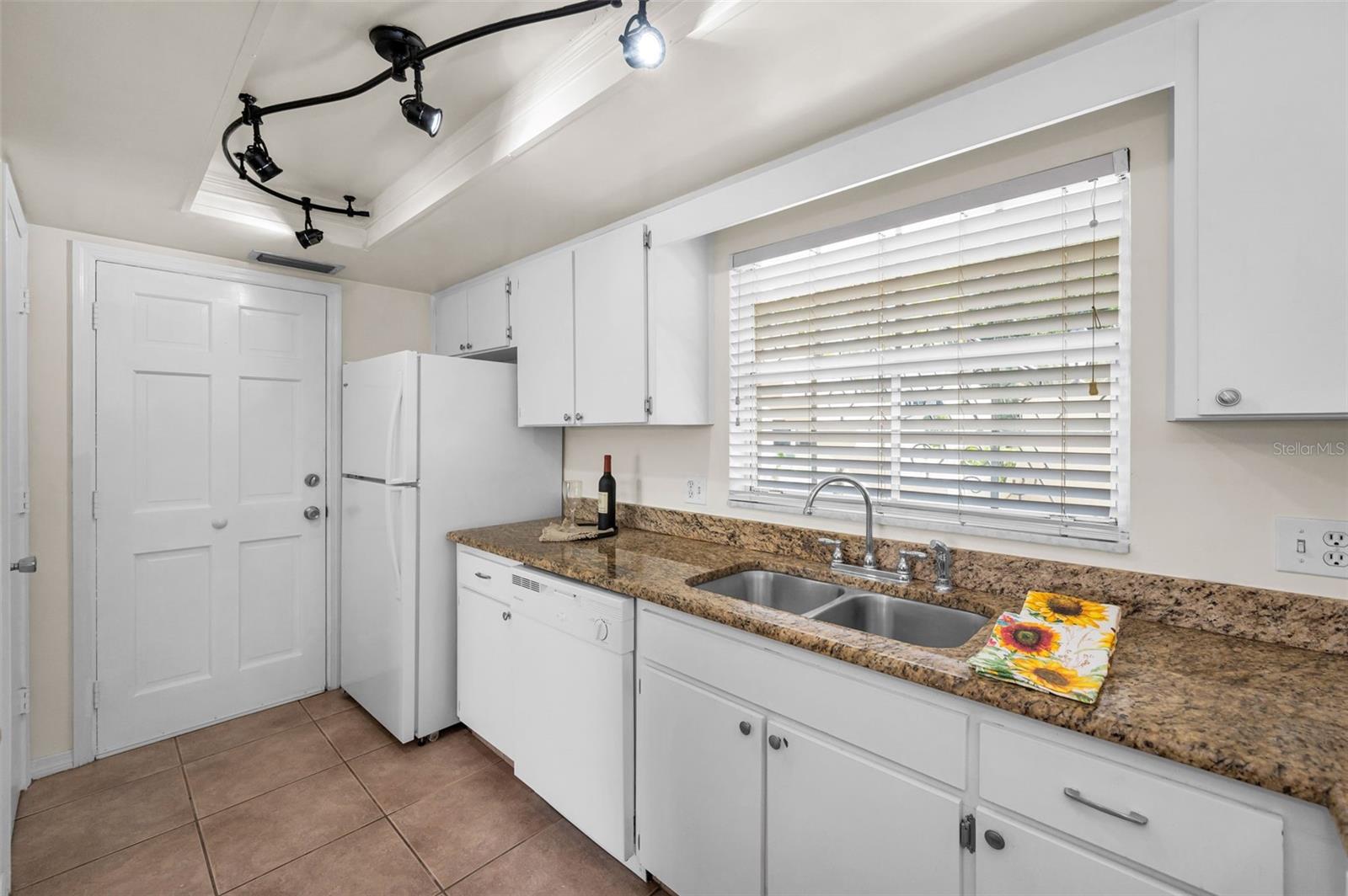 Image 14 of 40 For 68 Country Club Drive N-a