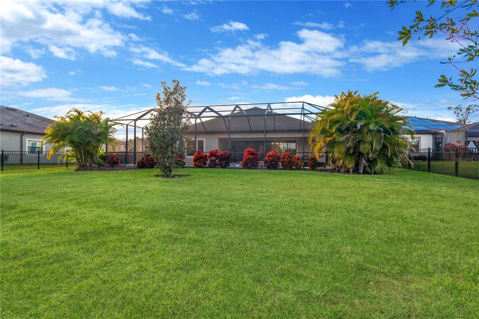 Listing photo id 28 for 3010 Albion Walk Place