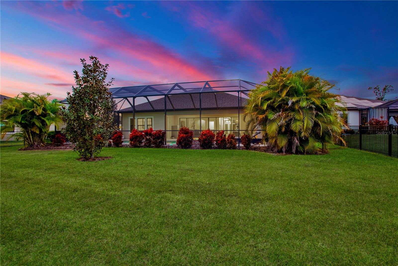 Listing photo id 31 for 3010 Albion Walk Place