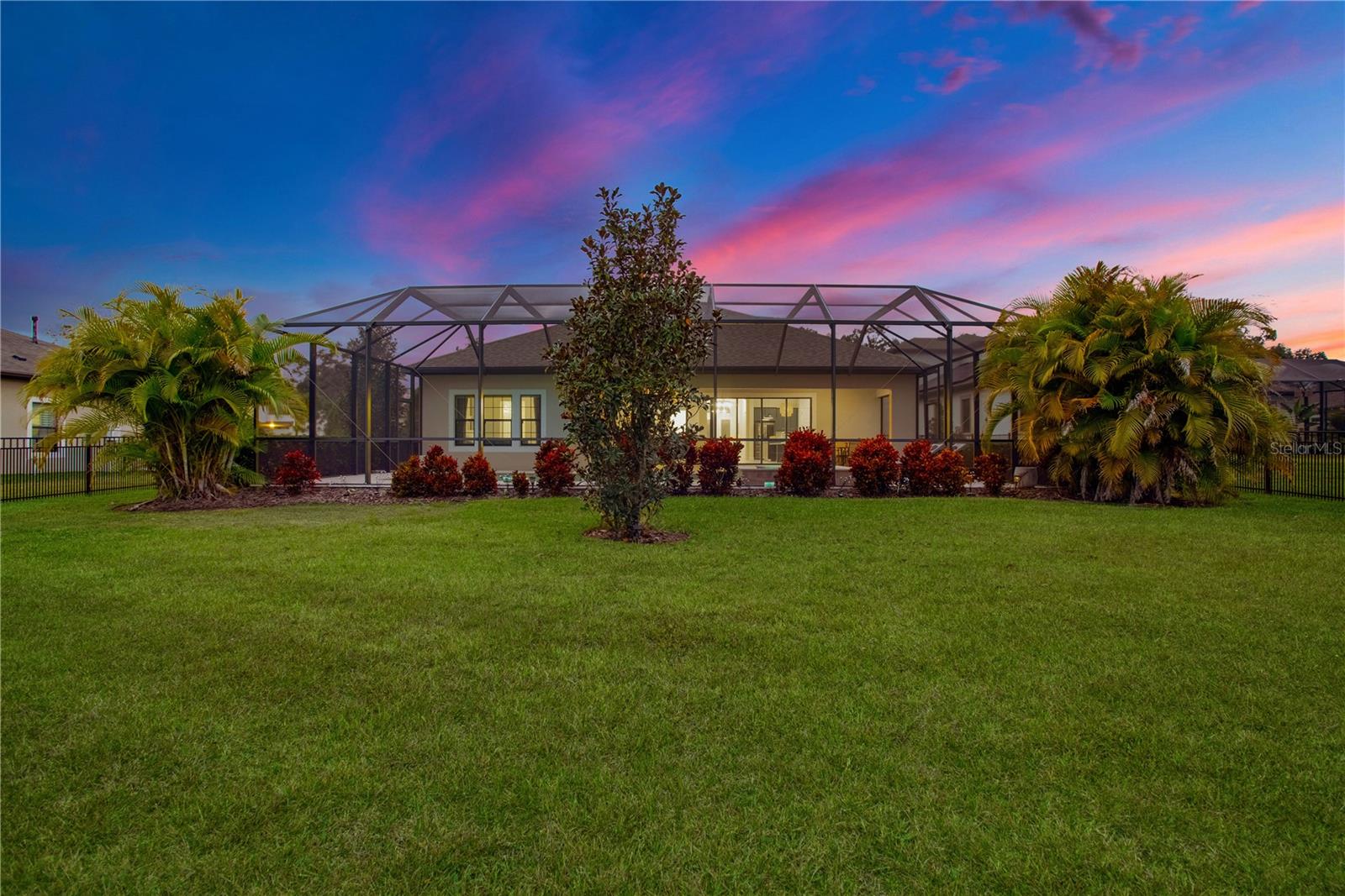 Listing photo id 34 for 3010 Albion Walk Place