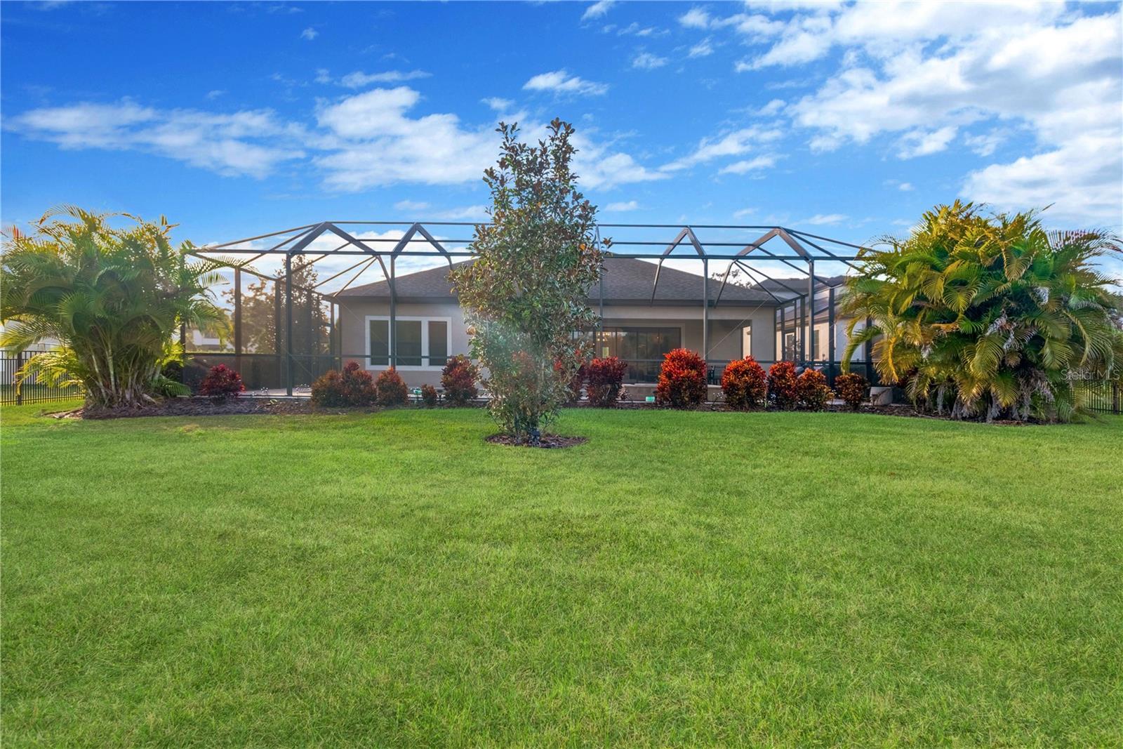 Listing photo id 42 for 3010 Albion Walk Place