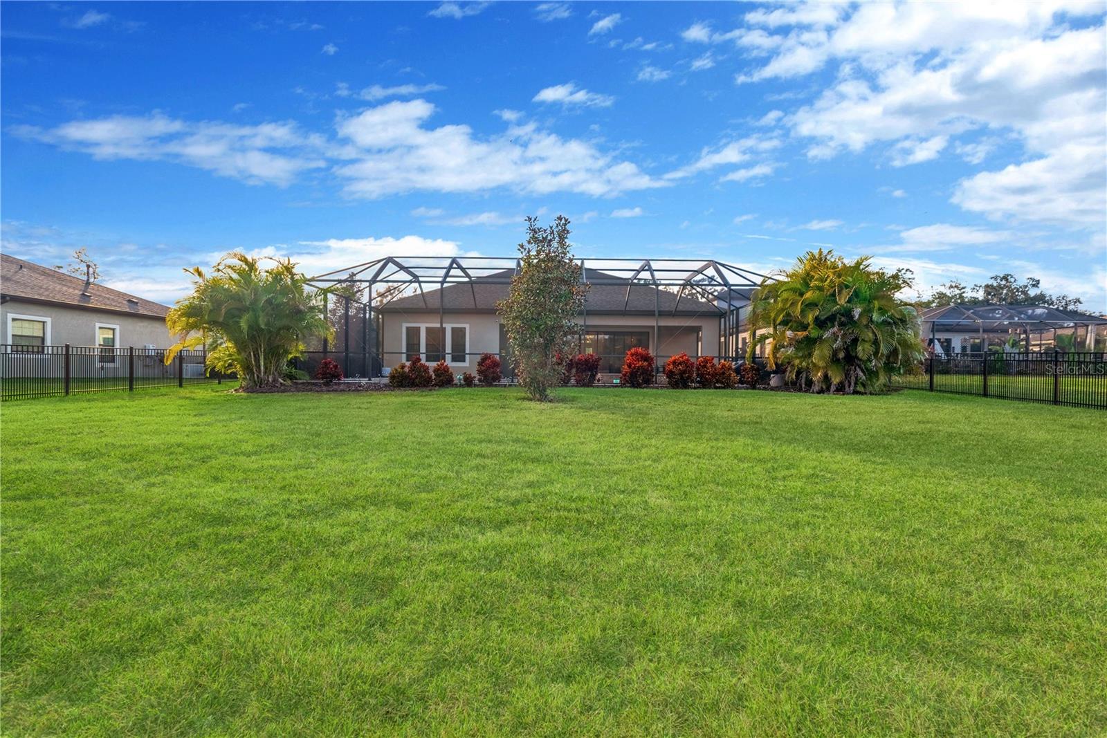 Listing photo id 44 for 3010 Albion Walk Place