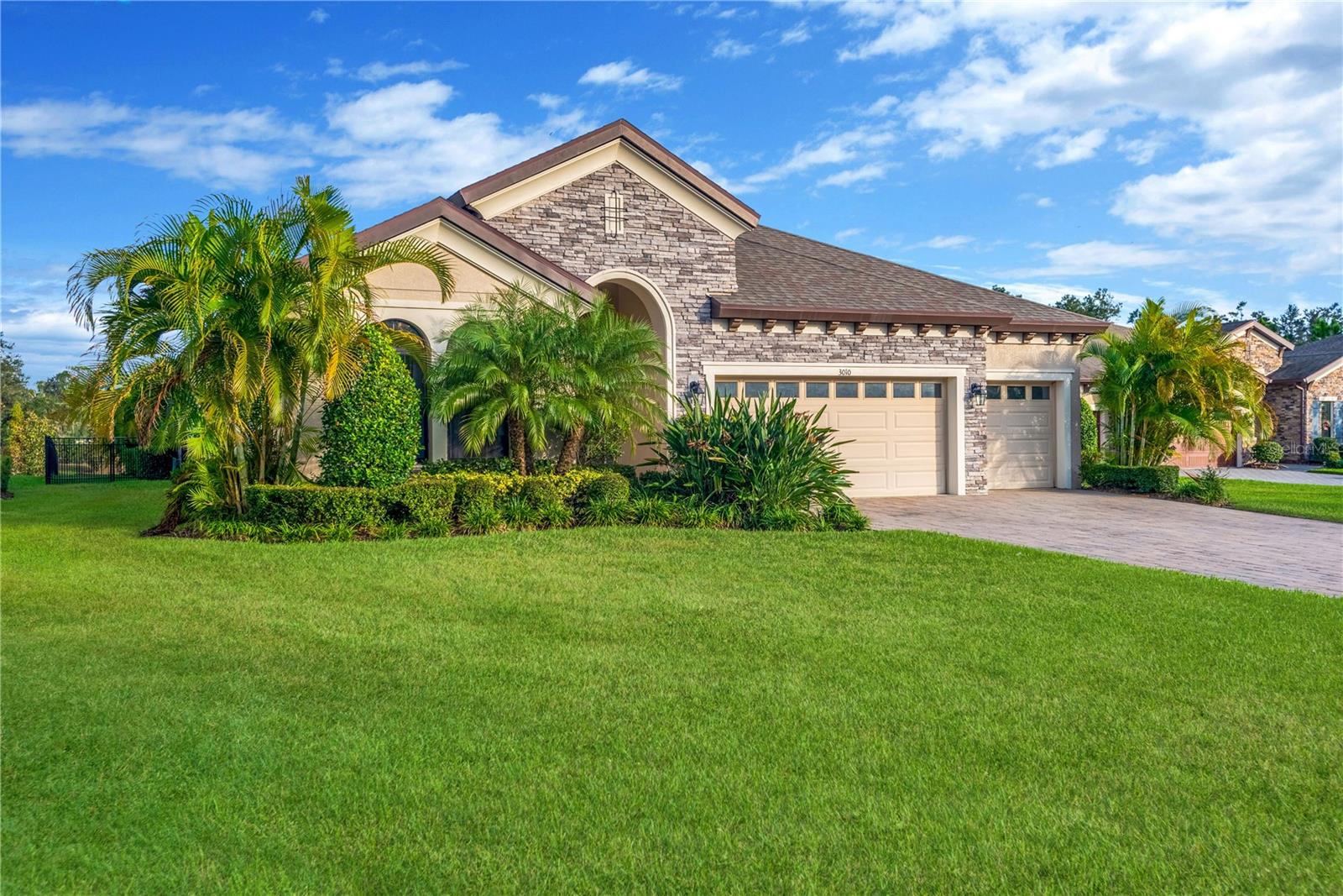 Listing photo id 45 for 3010 Albion Walk Place