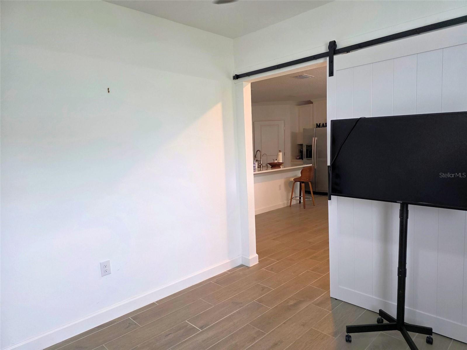 Image 5 of 26 For 16890 Forge Surf Street