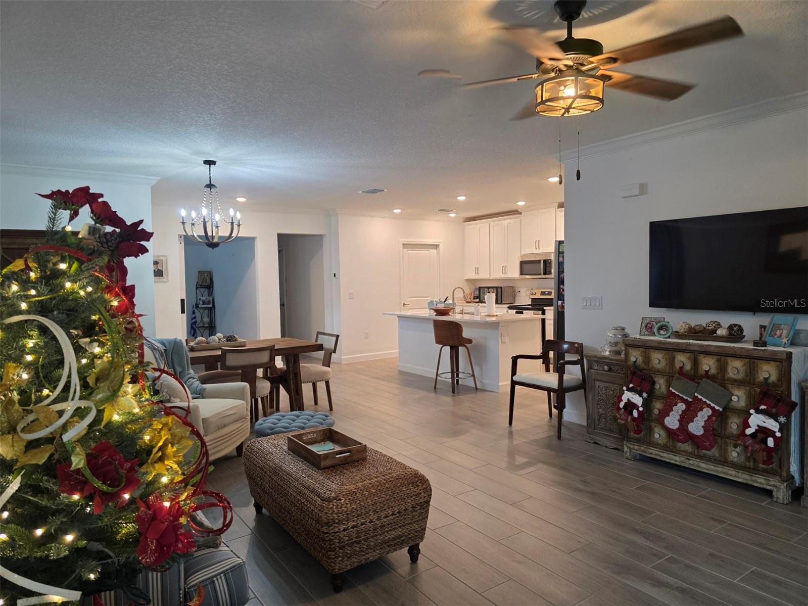 Image 6 of 26 For 16890 Forge Surf Street