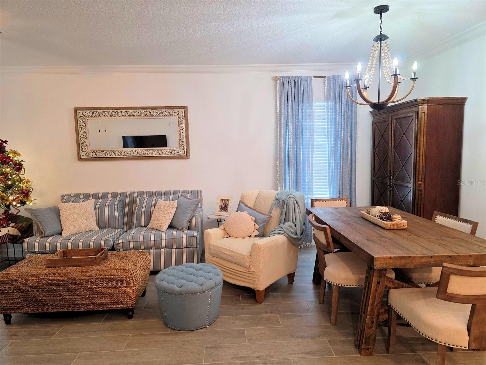 Image 9 of 26 For 16890 Forge Surf Street