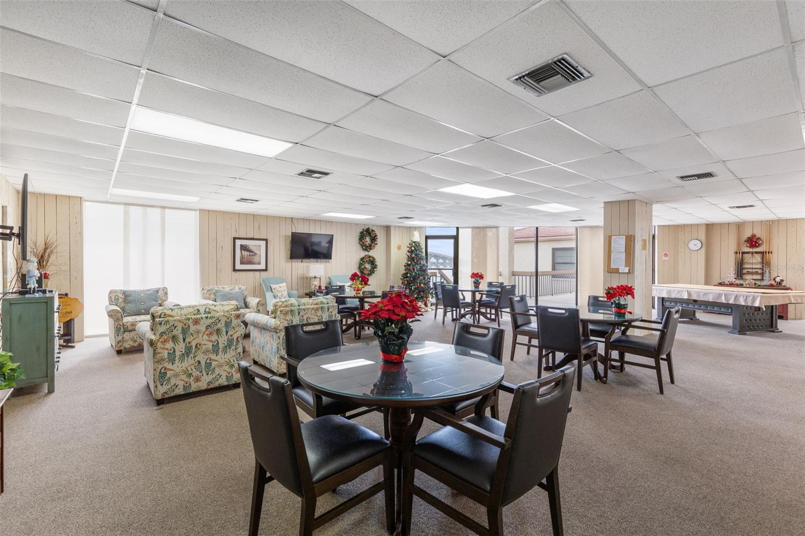 Image 29 of 37 For 6279 Sun Boulevard 503