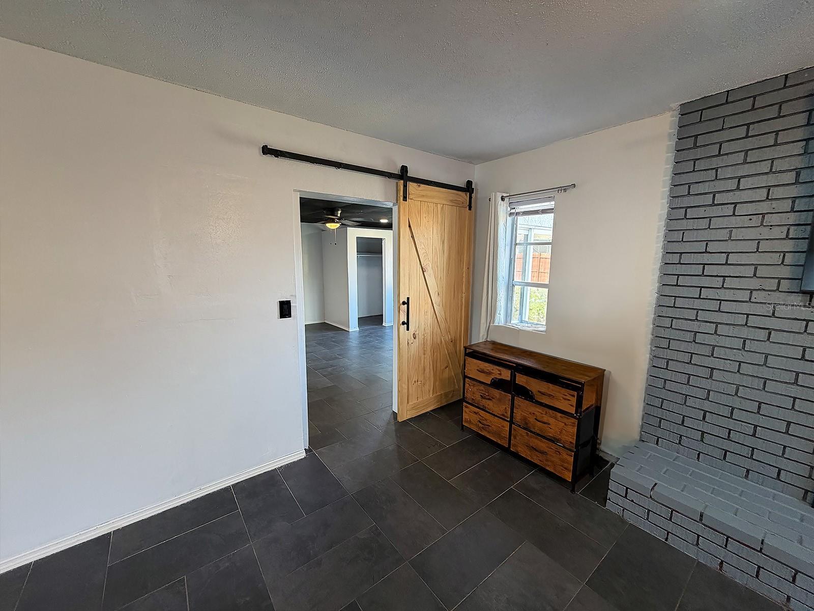 Image 10 of 19 For 8611 Longboat Lane