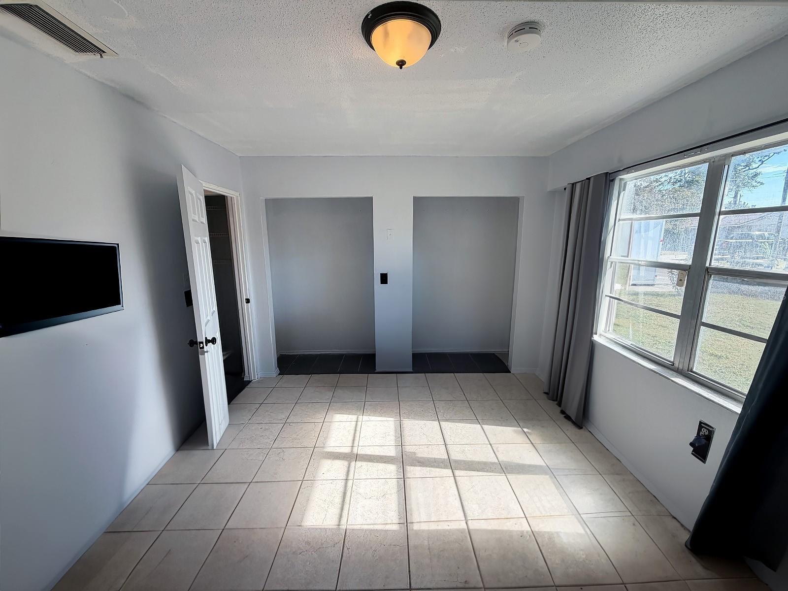 Image 14 of 19 For 8611 Longboat Lane