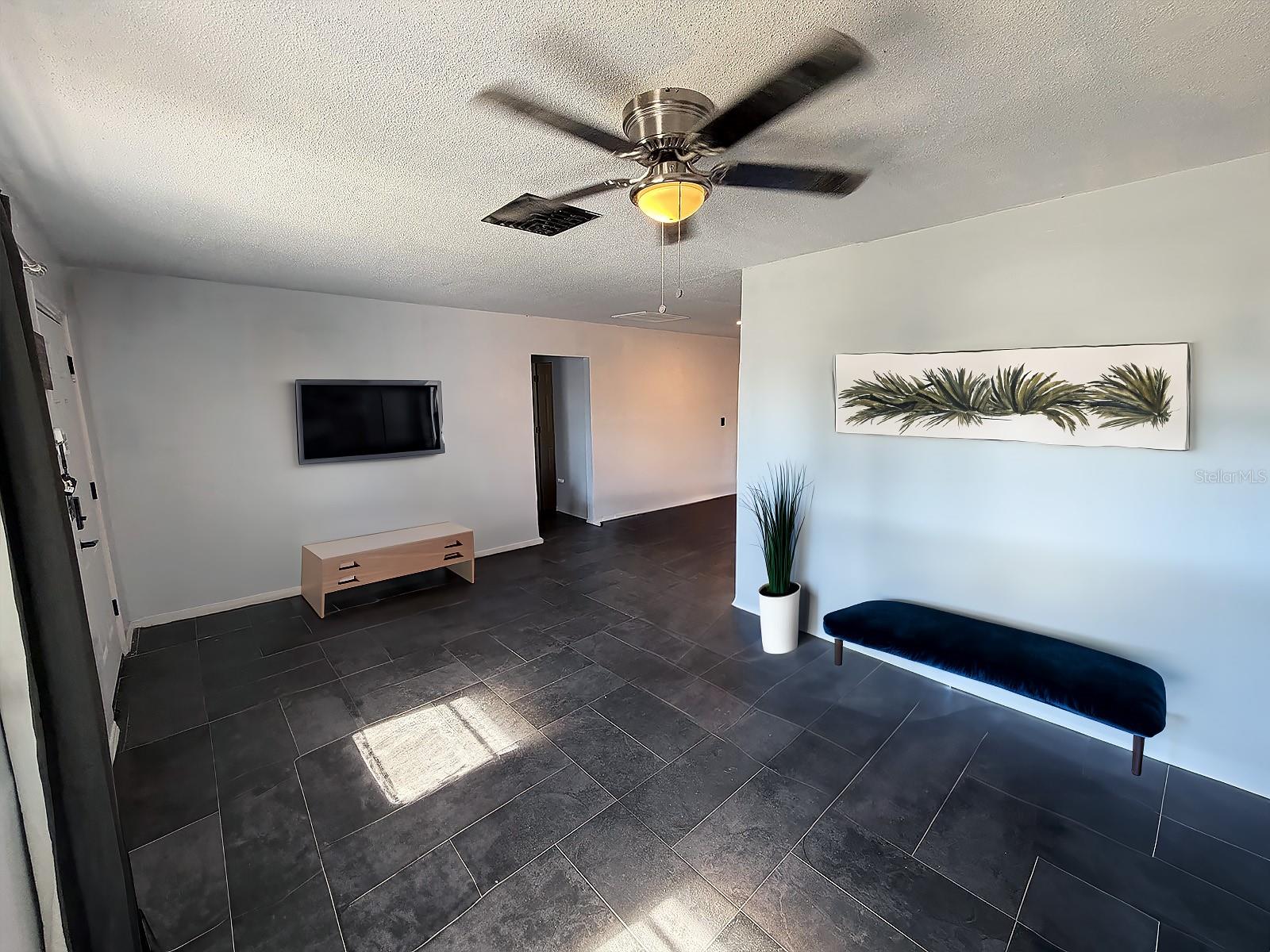 Image 5 of 19 For 8611 Longboat Lane