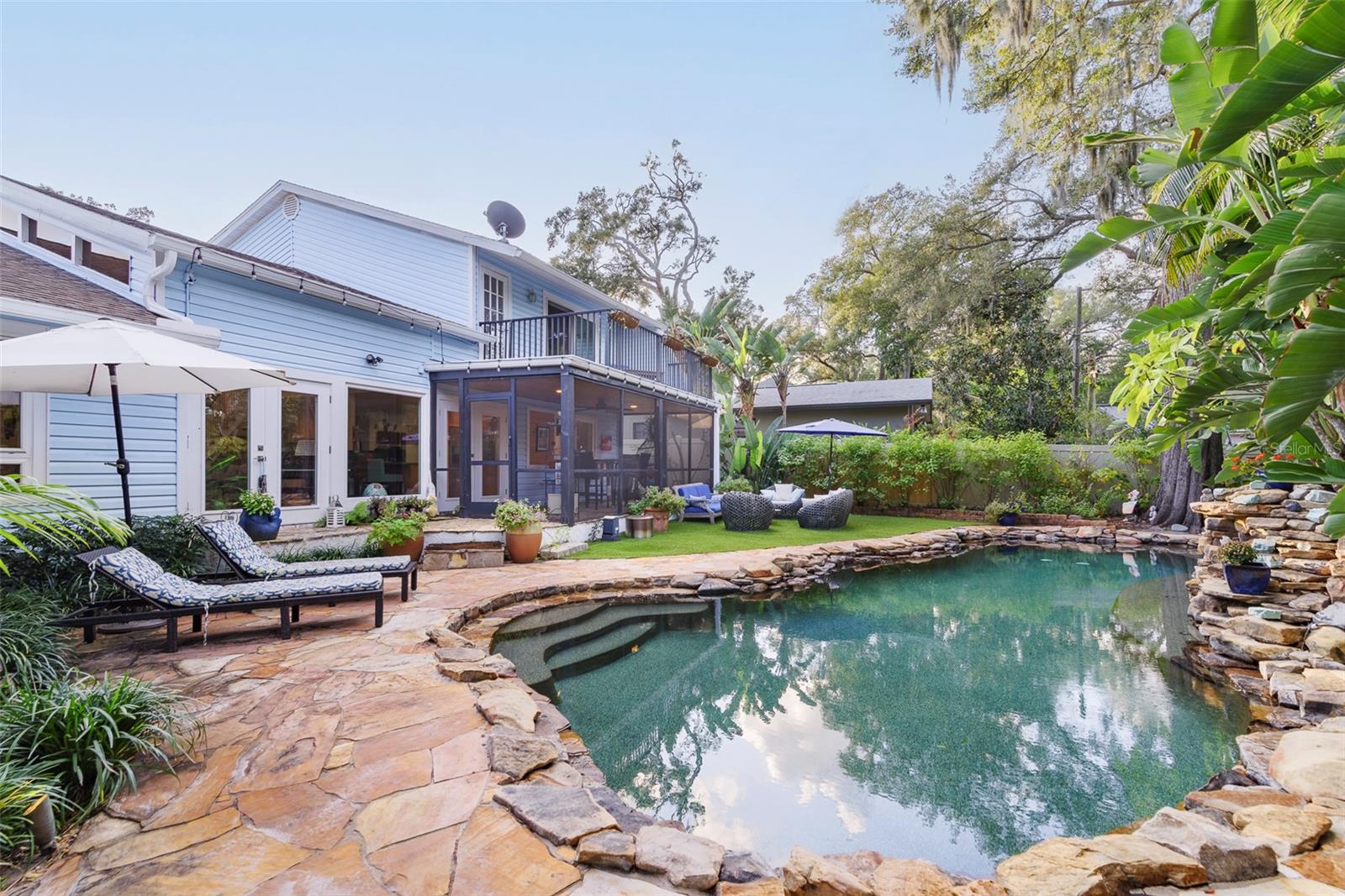 Image 37 of 46 For 935 42nd Avenue N