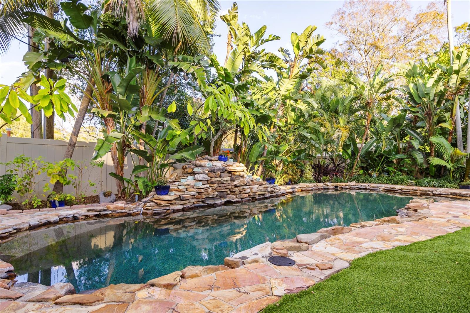 Image 39 of 46 For 935 42nd Avenue N