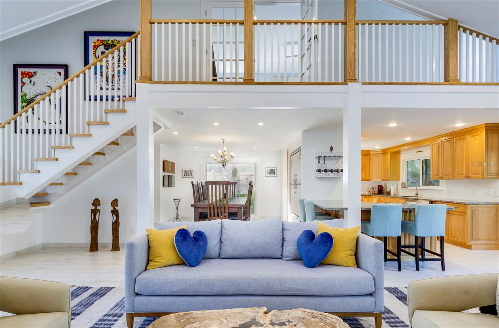 Image 6 of 46 For 935 42nd Avenue N