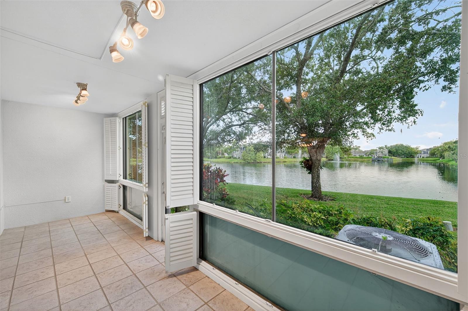 Image 14 of 29 For 13734 Marseilles Court