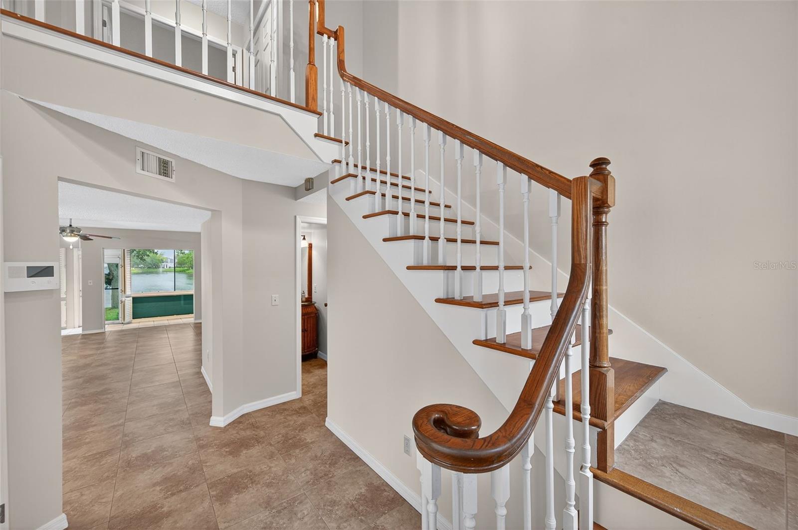 Image 7 of 29 For 13734 Marseilles Court