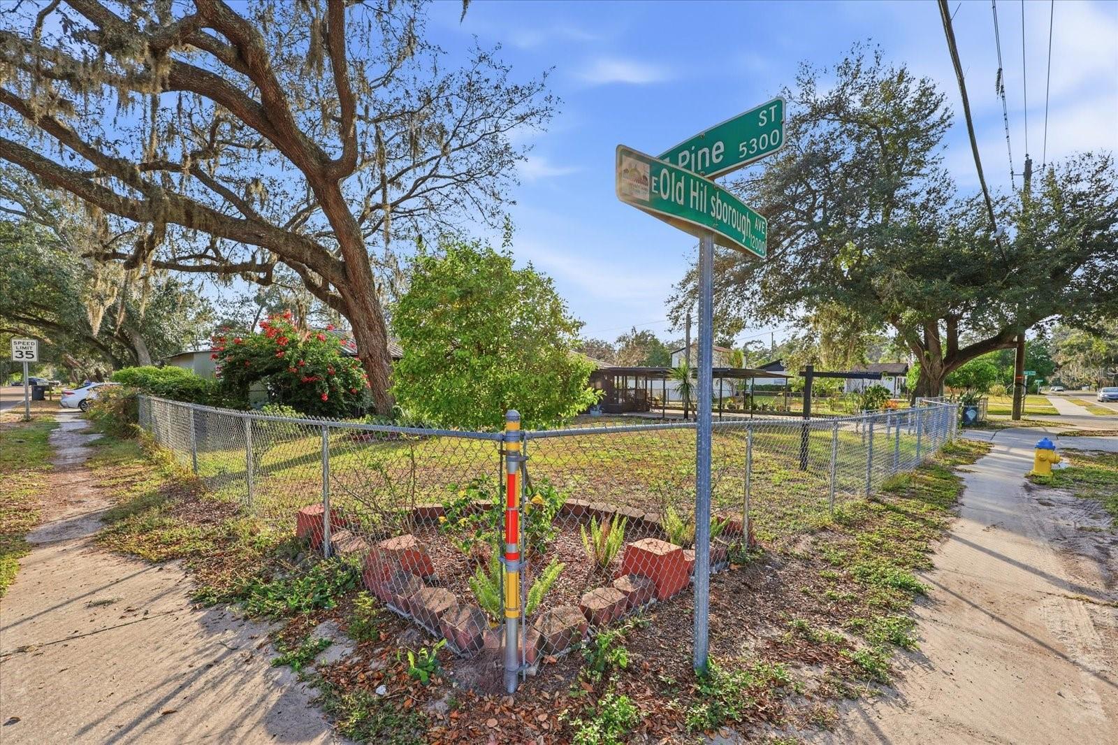 Listing photo id 26 for 12031 Old Hillsborough Avenue