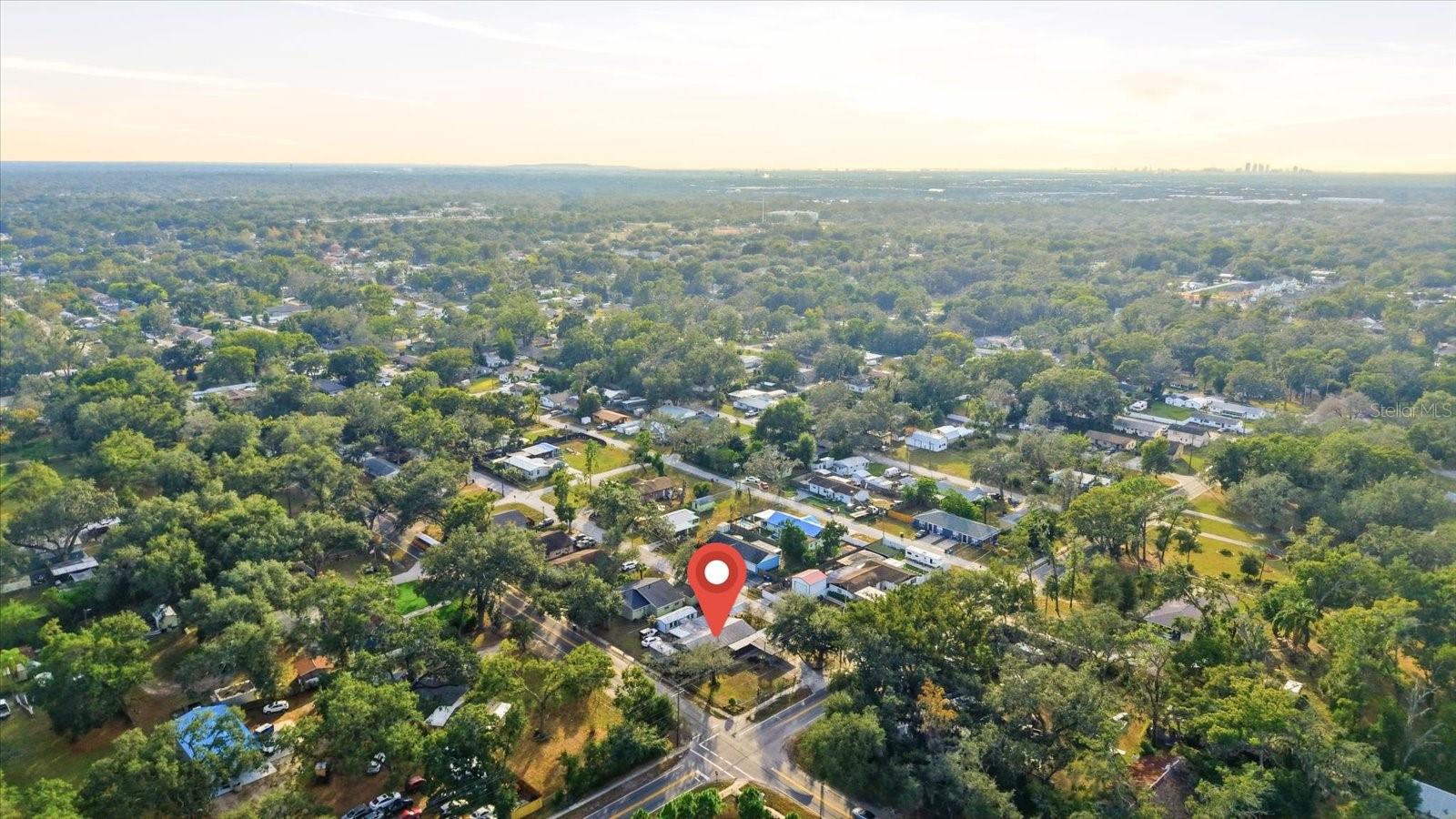 Listing photo id 36 for 12031 Old Hillsborough Avenue