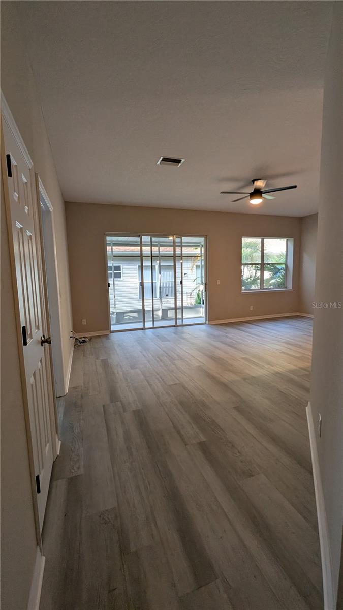 Image 20 of 72 For 2606 Fiddlestick Circle 2606