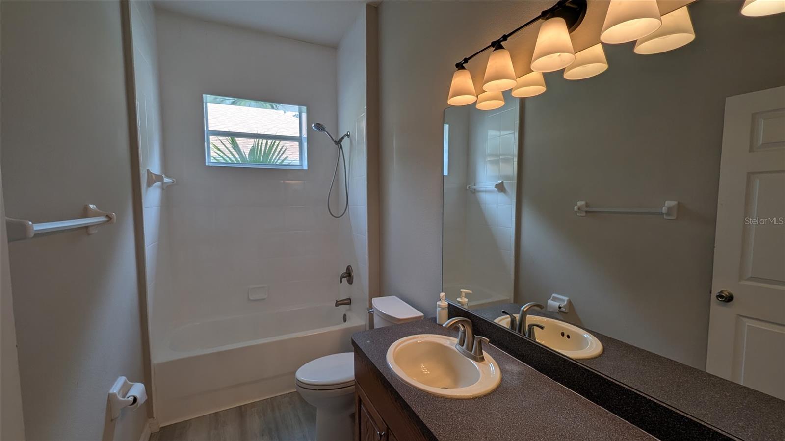 Image 52 of 72 For 2606 Fiddlestick Circle 2606