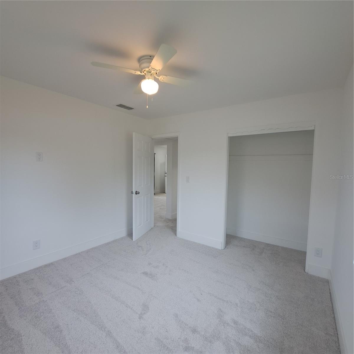 Image 18 of 32 For 2851 28th Avenue N