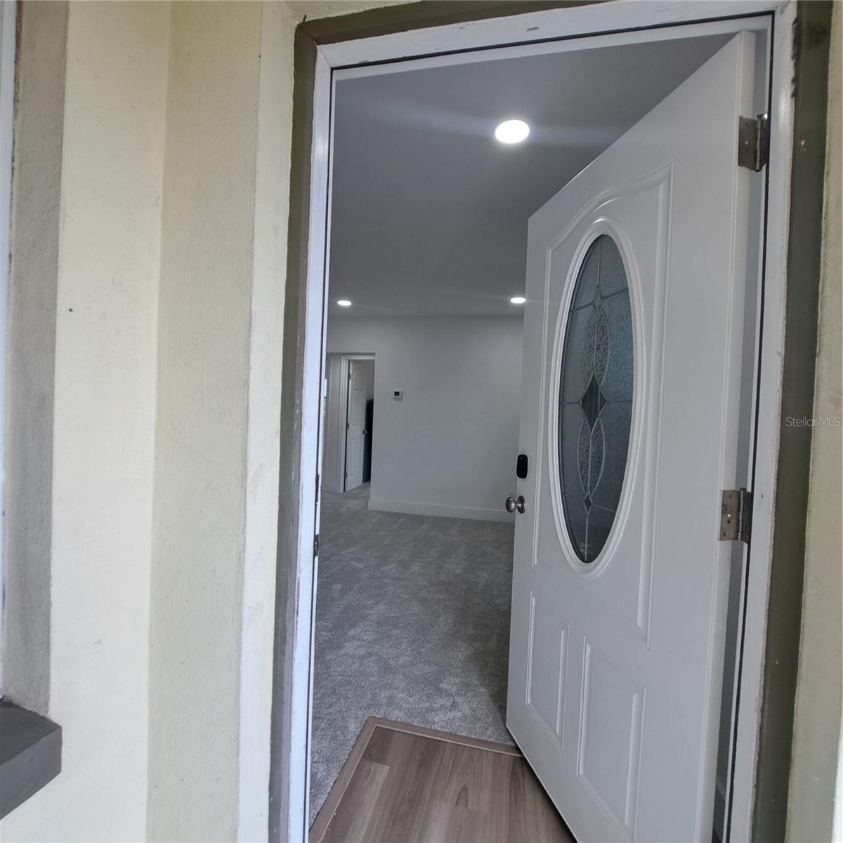 Image 4 of 32 For 2851 28th Avenue N