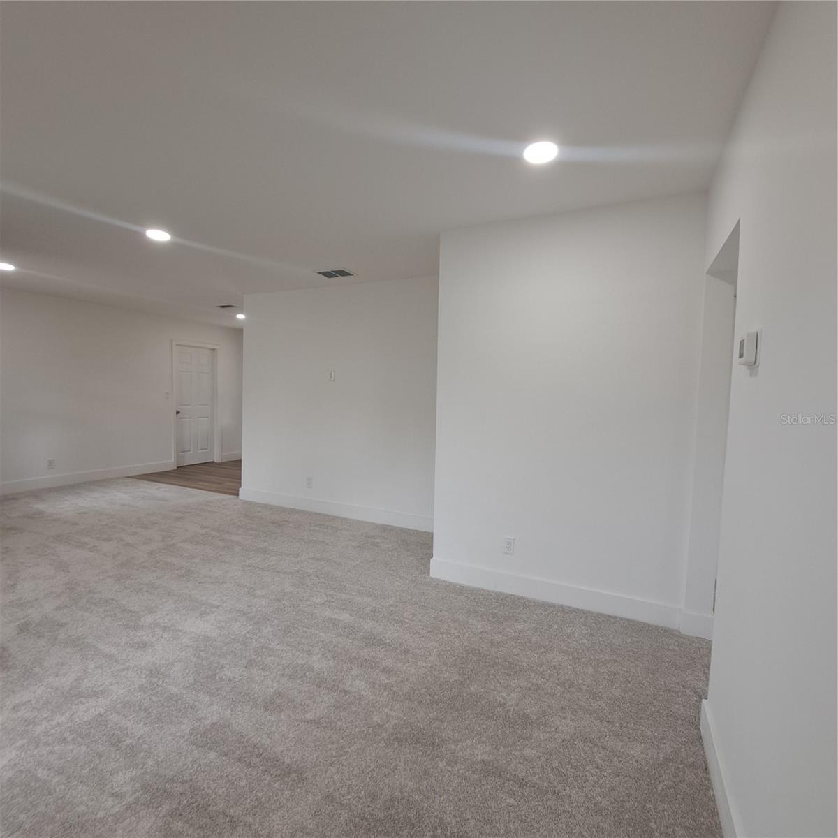 Image 8 of 32 For 2851 28th Avenue N