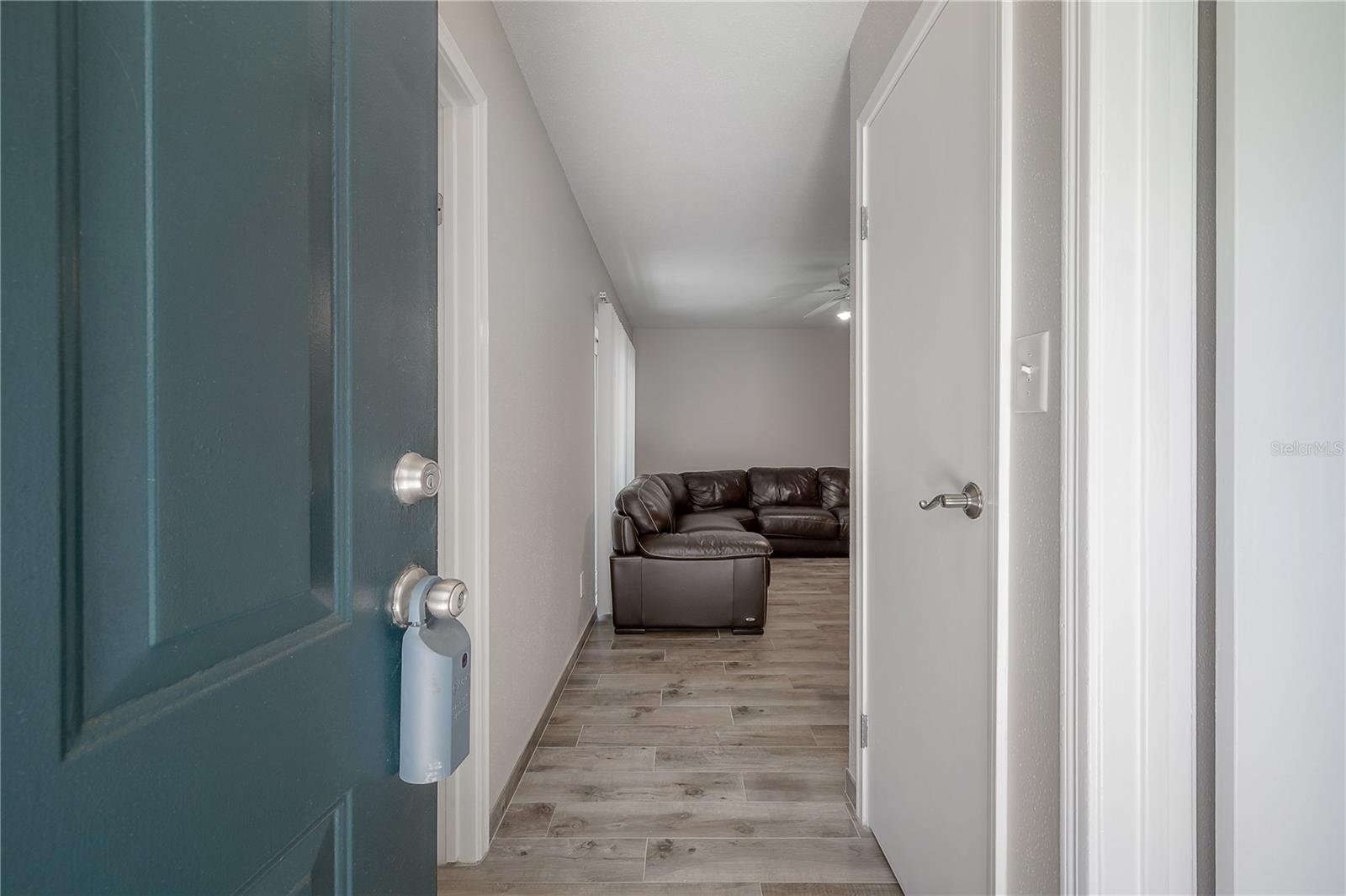 Image 2 of 41 For 9100 Dr Martin Luther King Jr Street N 905