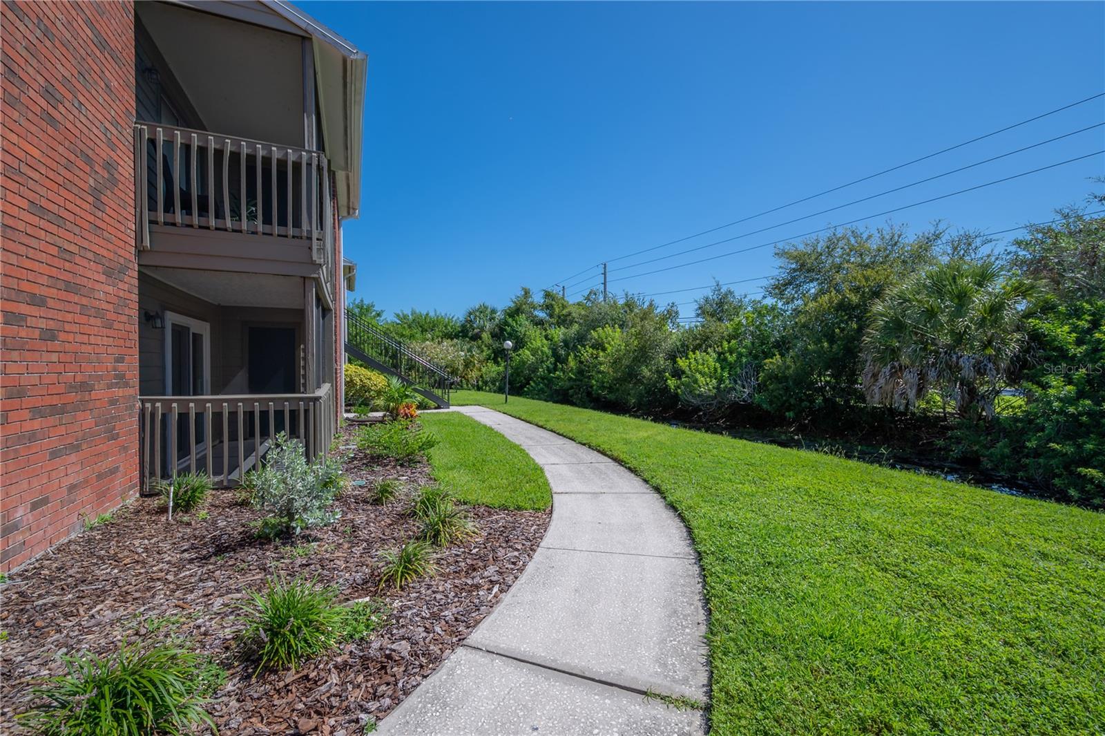 Image 32 of 41 For 9100 Dr Martin Luther King Jr Street N 905