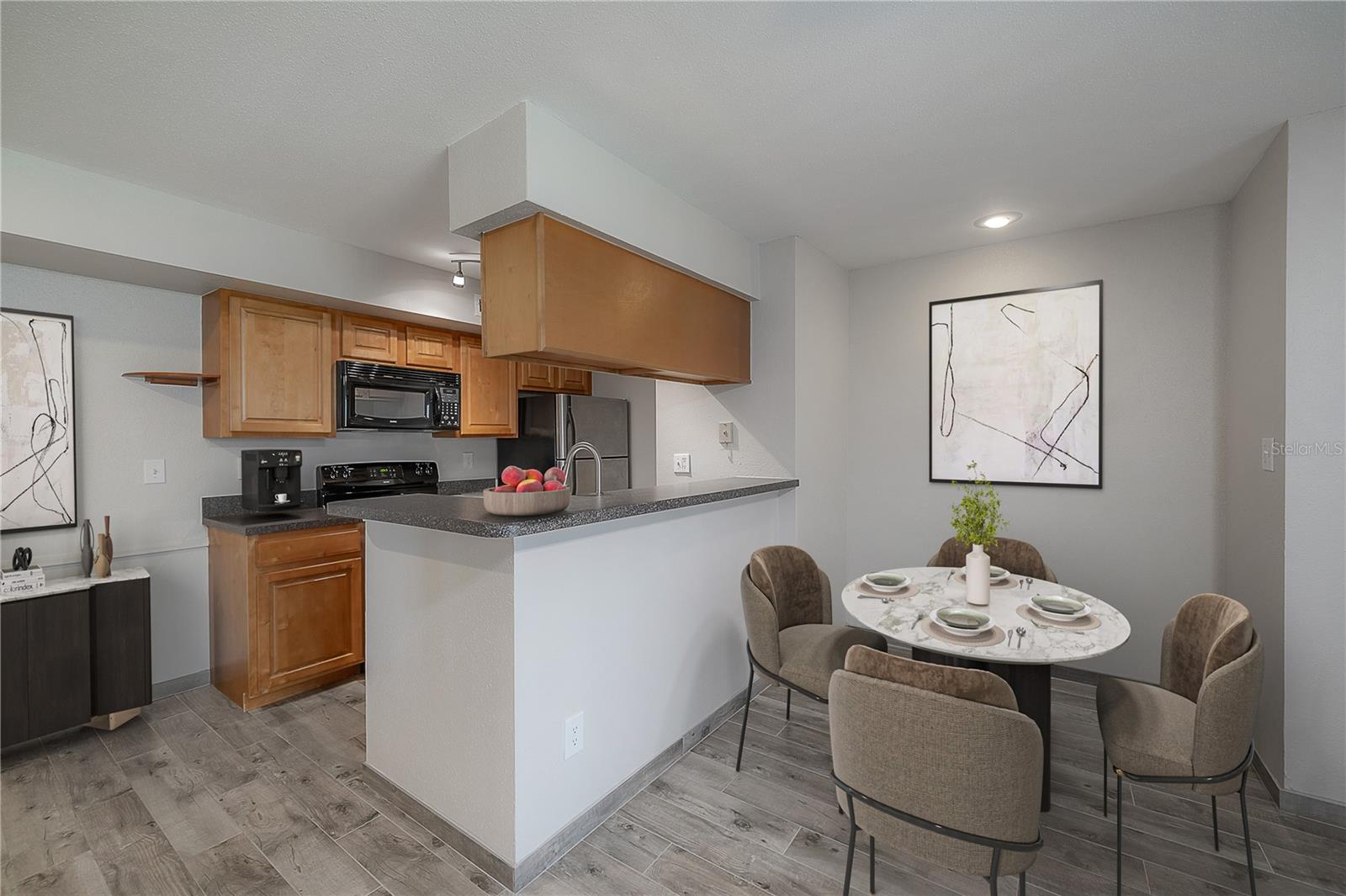 Image 8 of 41 For 9100 Dr Martin Luther King Jr Street N 905