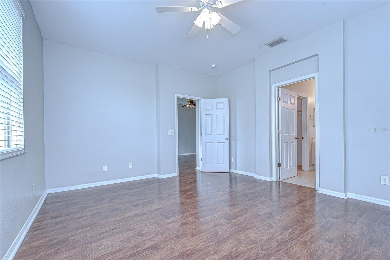 Image 13 of 36 For 11474 Captiva Kay Drive