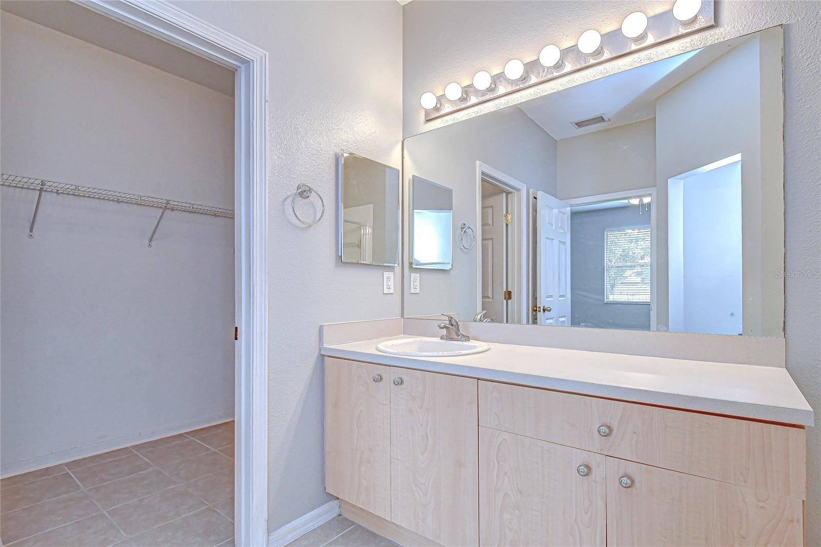 Image 15 of 36 For 11474 Captiva Kay Drive