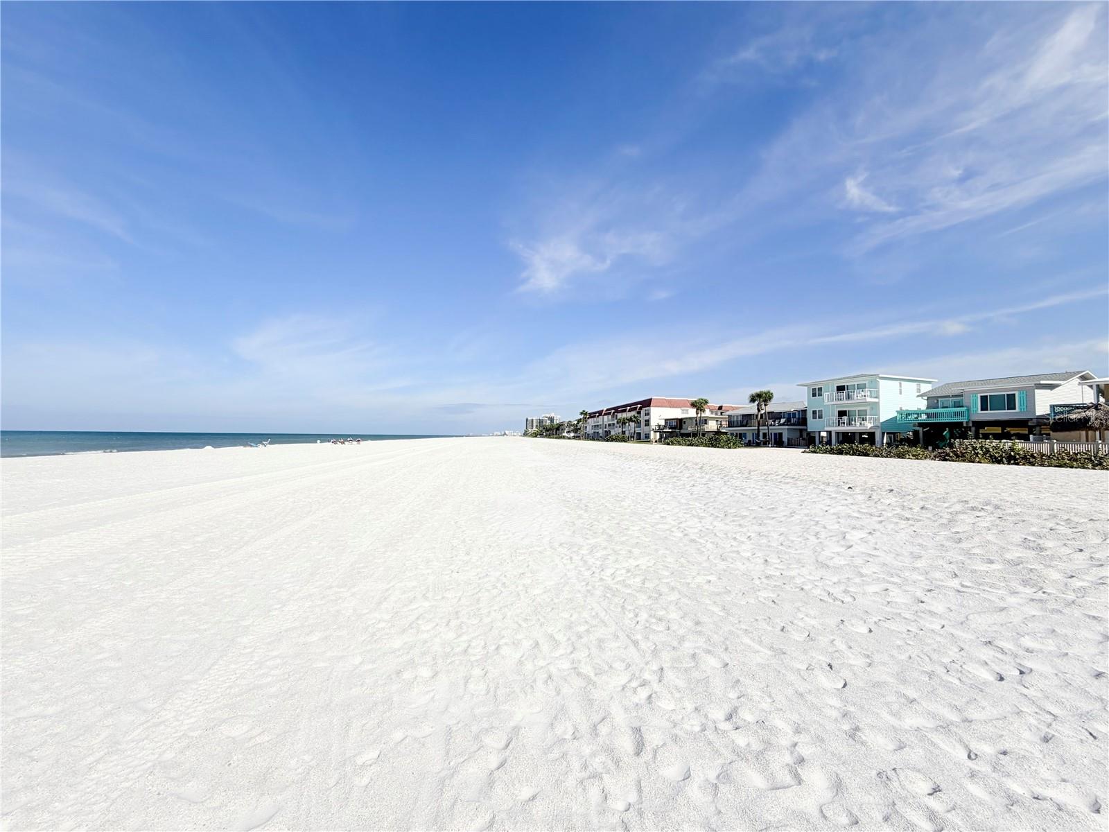 Image 29 of 31 For 2513 Gulf Boulevard