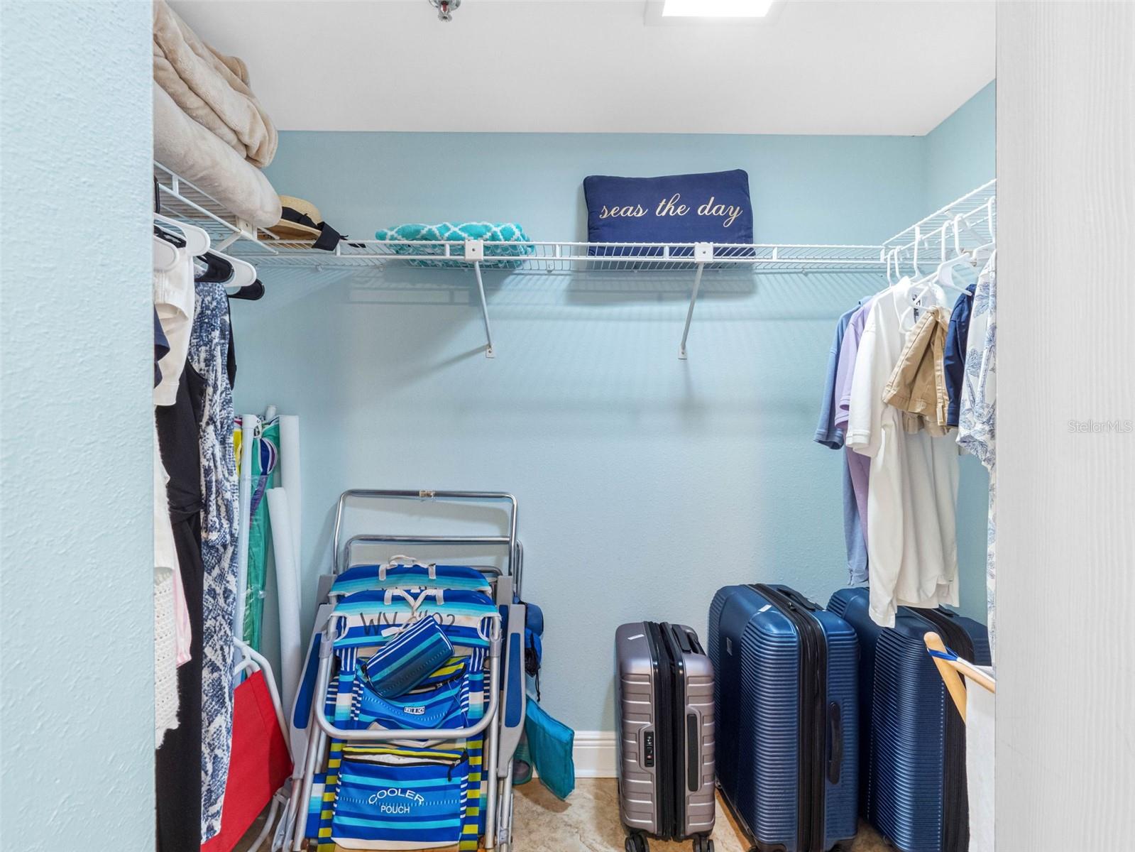 Image 19 of 33 For 19925 Gulf Boulevard 402