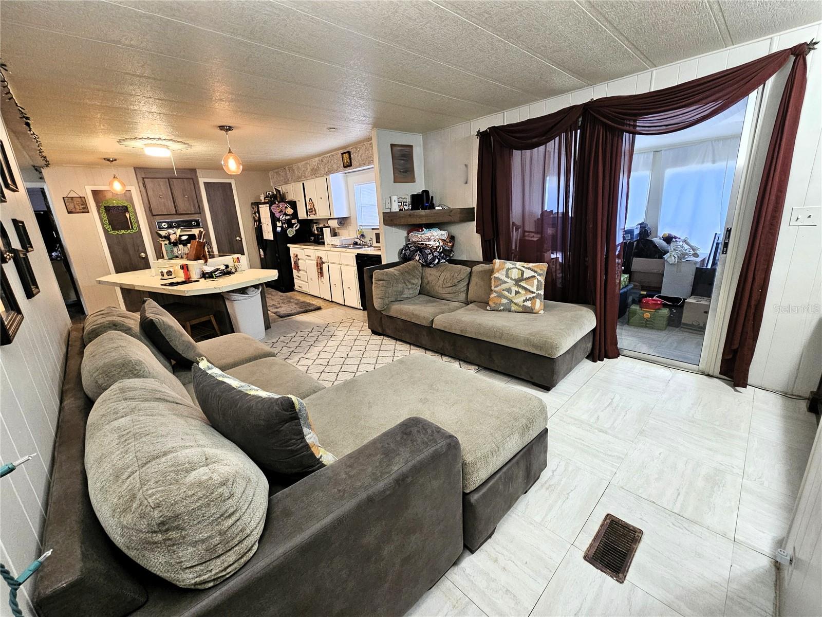 Image 10 of 38 For 4211 Lowell Lane