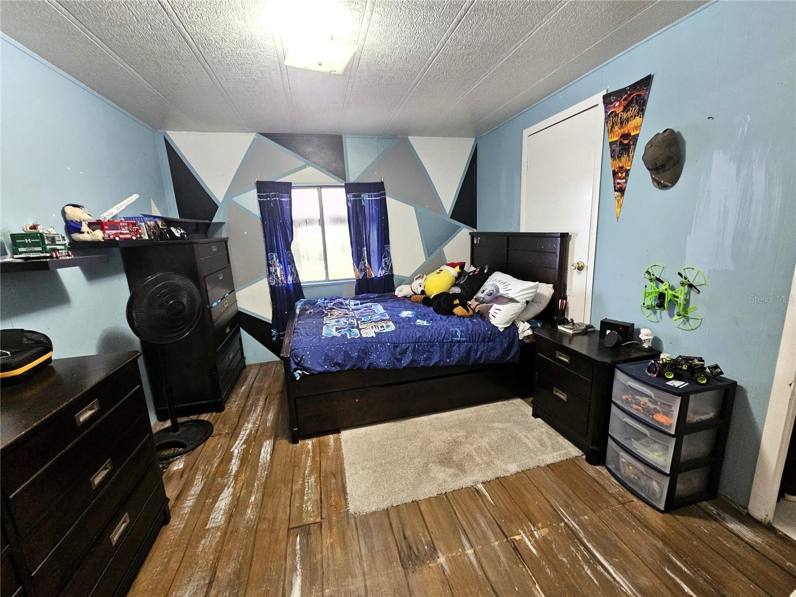 Image 11 of 38 For 4211 Lowell Lane